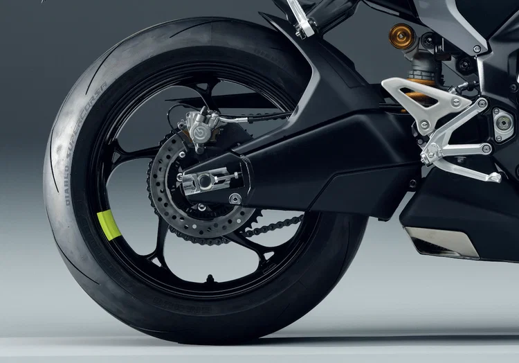 2027 street triple rs 0